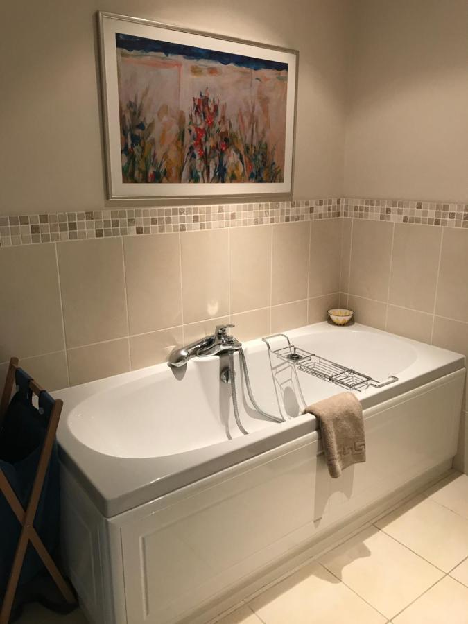 Achill Apartment Bushmills Ngoại thất bức ảnh